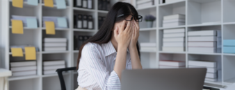 Síndrome do impostor: compreenda os sintomas e descubra caminhos para a superação